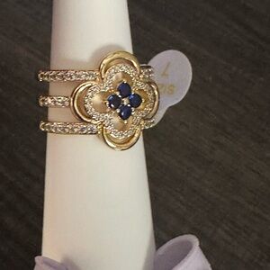 Bomb Party size 7 gold and sapphire clover ring September birthday collection